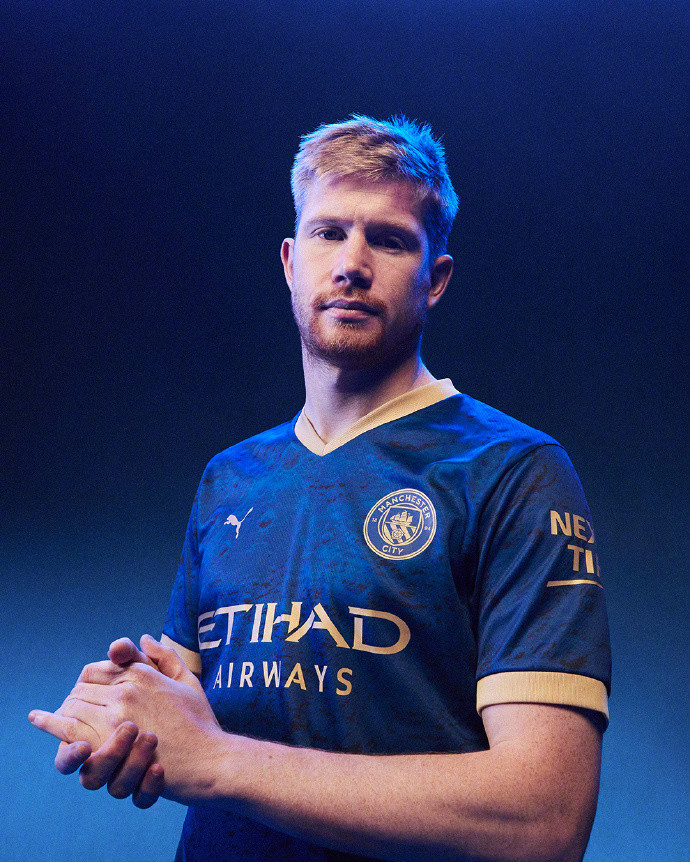 Moinelo左右开弓 三球解决Fabian成明星赛亮点｜日职