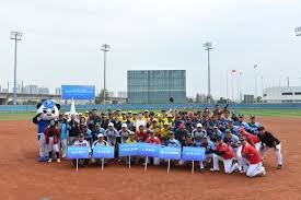 羽联年终总决赛：石宇奇2-0李诗沣 取小组赛开门红